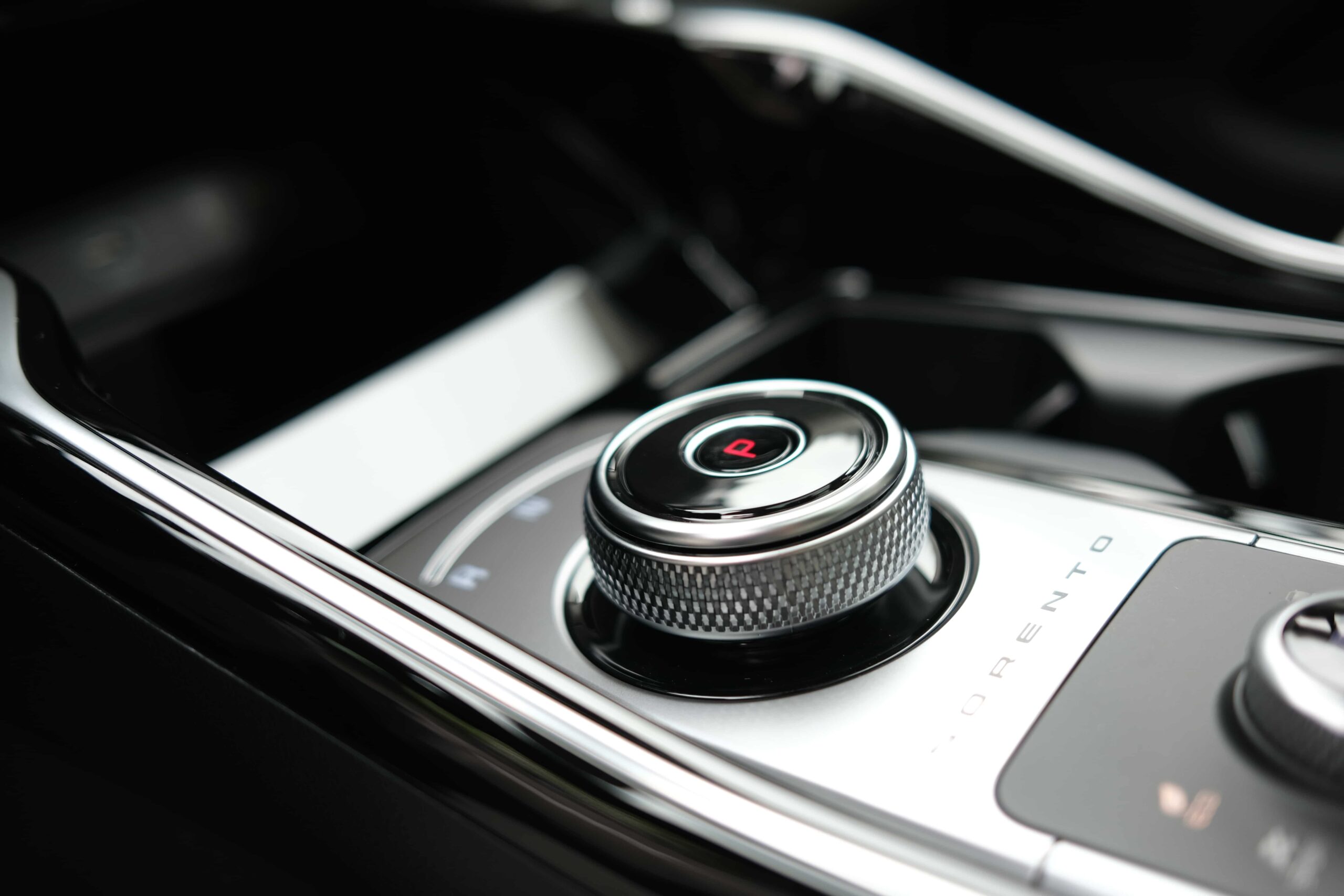 No Range Anxiety: 2022 Kia Sorento PHEV Review 17 2022 Kia Sorento PHEV gear selector scaled