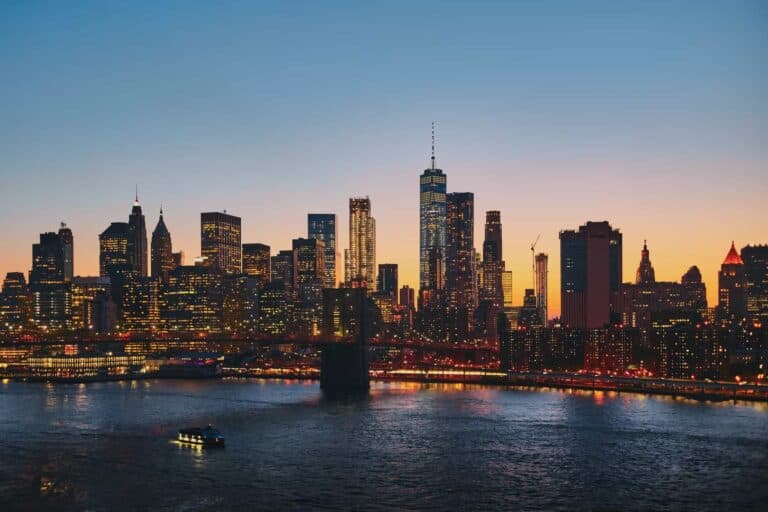 manhattan skyline new york city