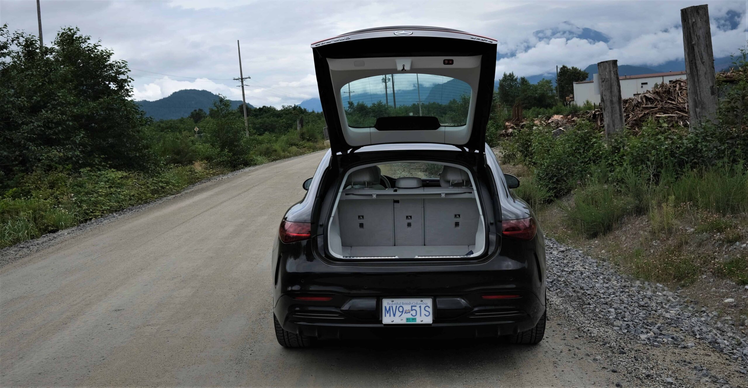 2022 Mercedes-Benz EQS 580 Review: The Ultimate Luxury EV 22 2022 Mercedes Benz EQS 580 open hatch scaled