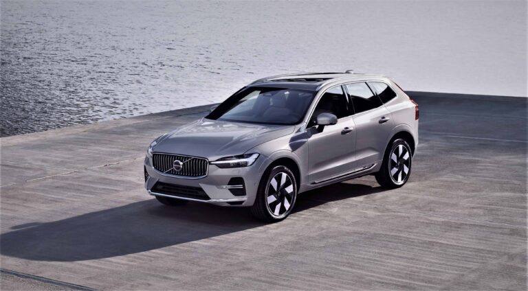 2022 Volvo XC60 Review