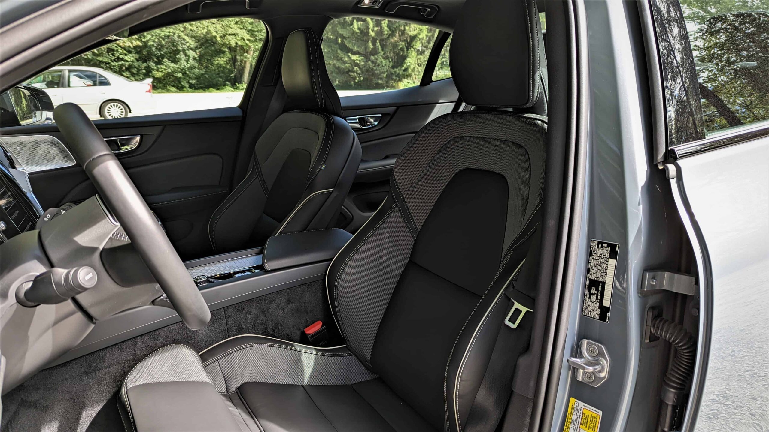 2022 Volvo S60 B5 R Design front seats scaled
