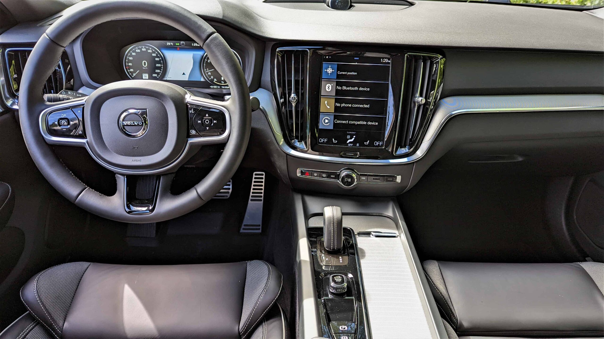 2022 Volvo S60 B5 R Design interior scaled