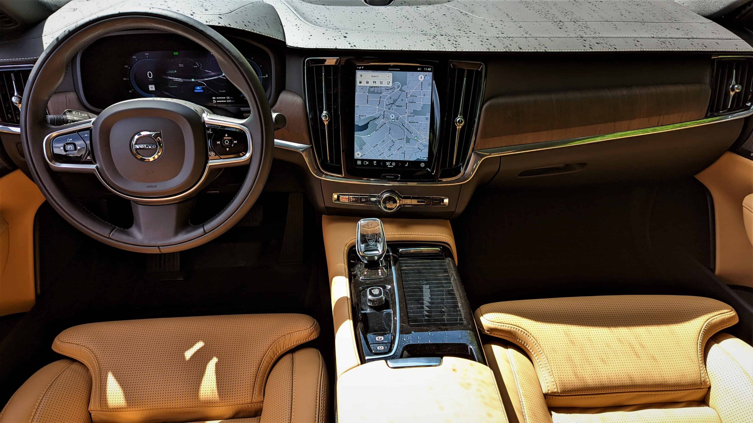 2022 Volvo S90 T8 Recharge interior scaled
