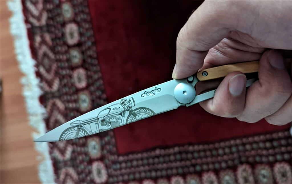 Deejo Pocket Knife Review The Perfect Gifts To Pass Down To Your Kids