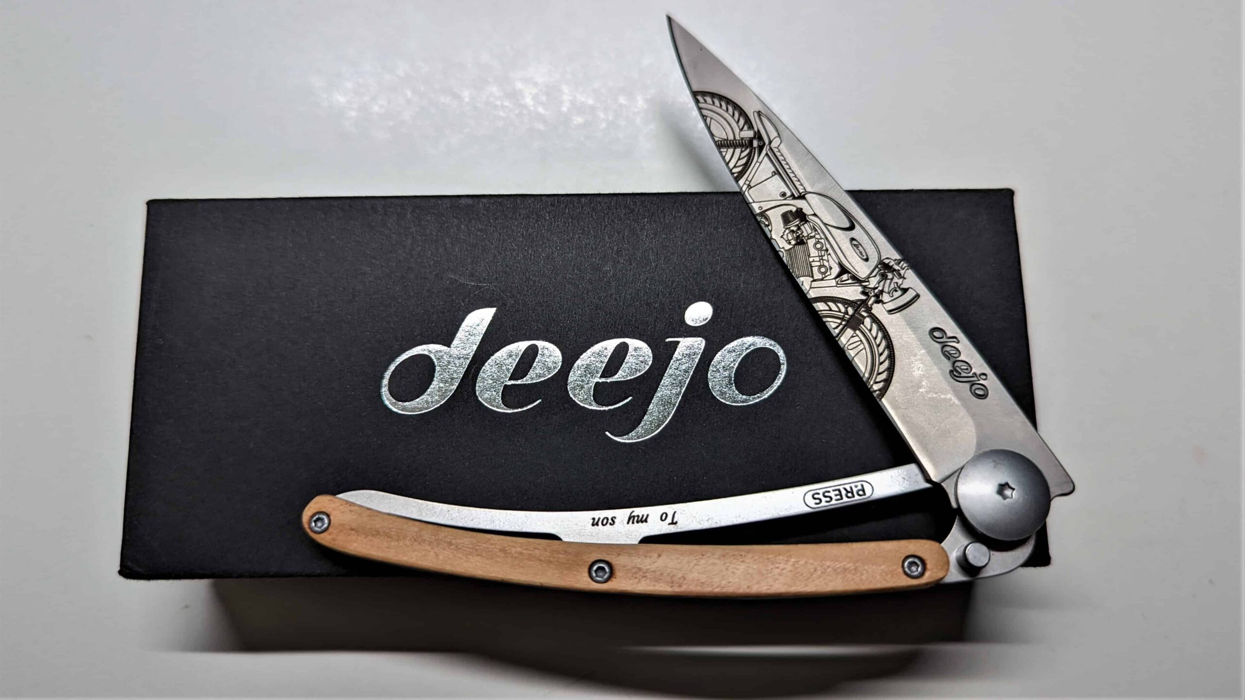 Deejo Pocket Knife Review: The Perfect Gifts To Pass Down To Your Kids 2 Deejo Pocket Knife with box scaled