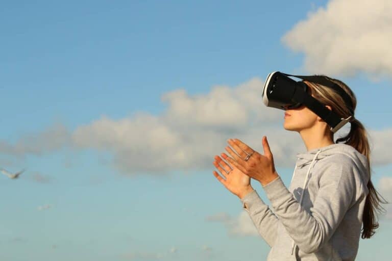 Girl VR Headset