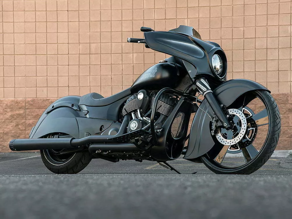 15 Motorcycles That Will Turn You Into A Man 11 Indian Chieftain Dark Horse
