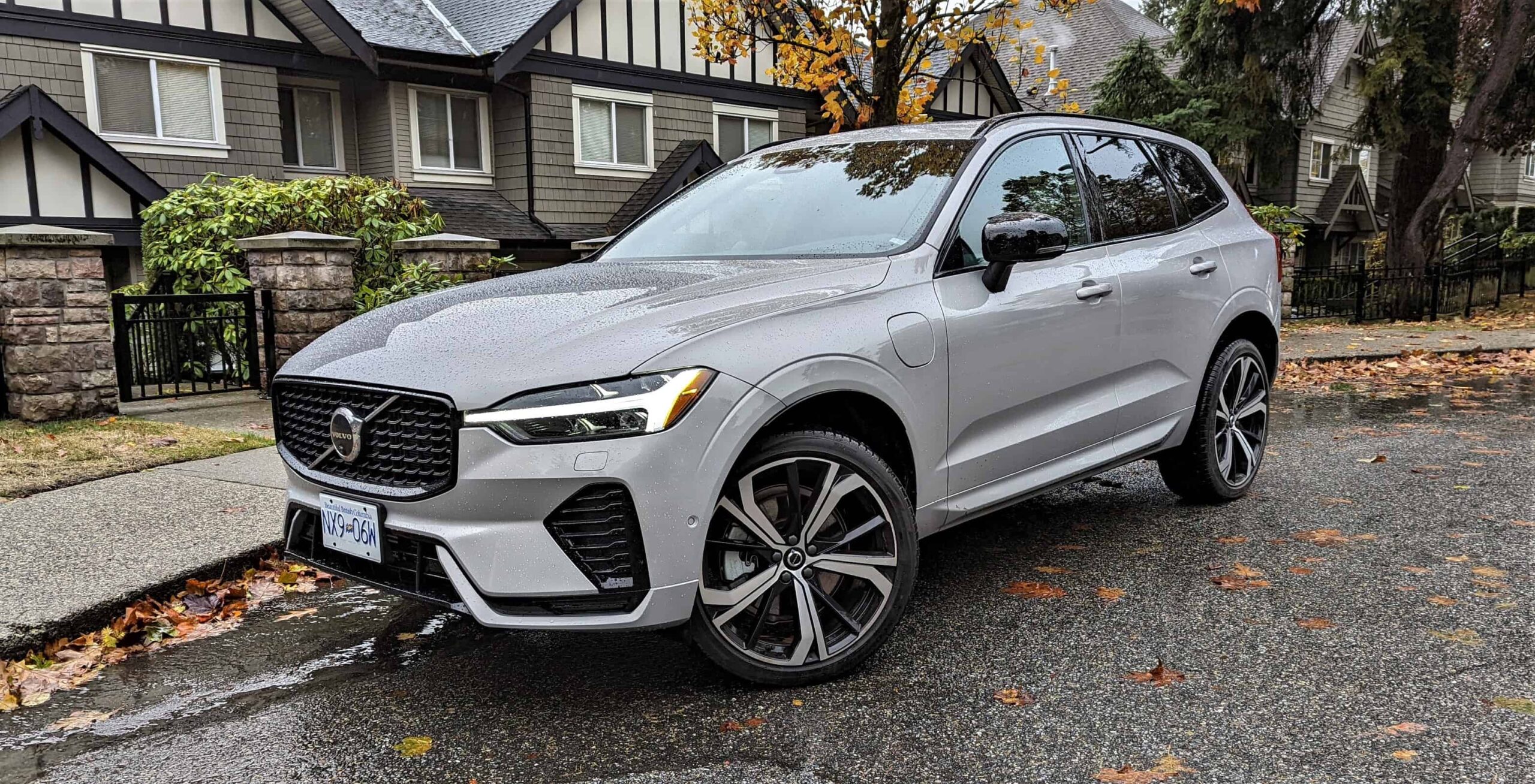 2023 Volvo XC60 Recharge Review scaled