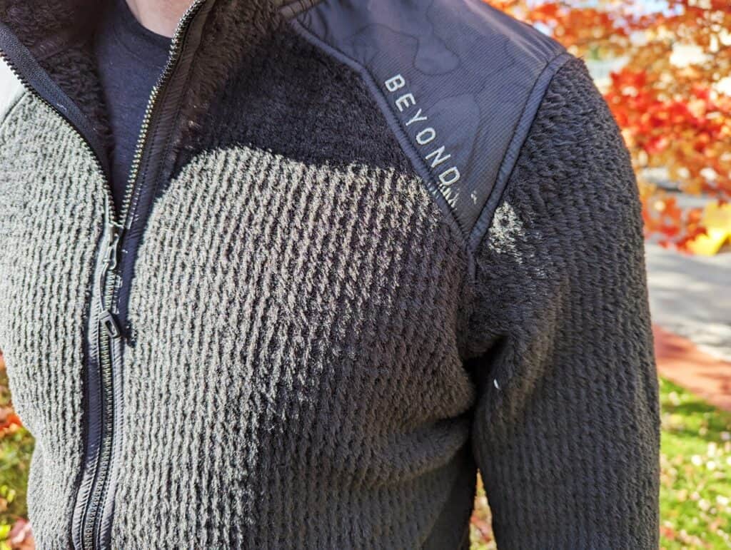 Men's Alpha Aura Jacket Review - A Technical Midlayer That Excels as Active Insulation 5 Mens Alpha Aura Jacket Beyond Clothing 5