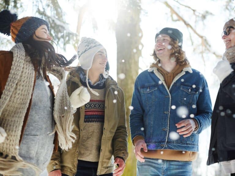 Tips To Save Money for Winter Vacation