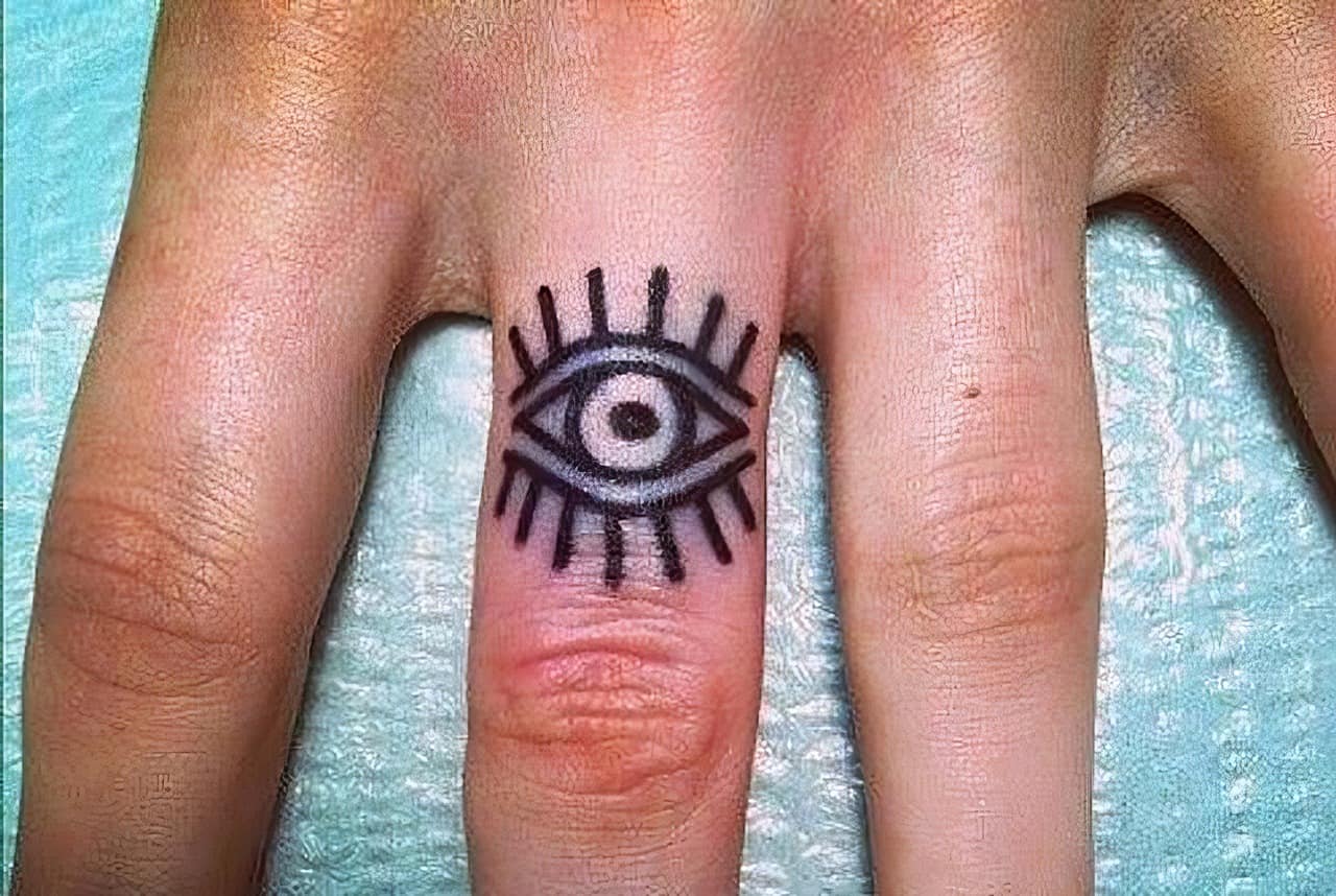 The Very Best Lucky Tattoos - Tattoo Insider | Wishbone tattoo, Lucky tattoo,  Modern tattoos