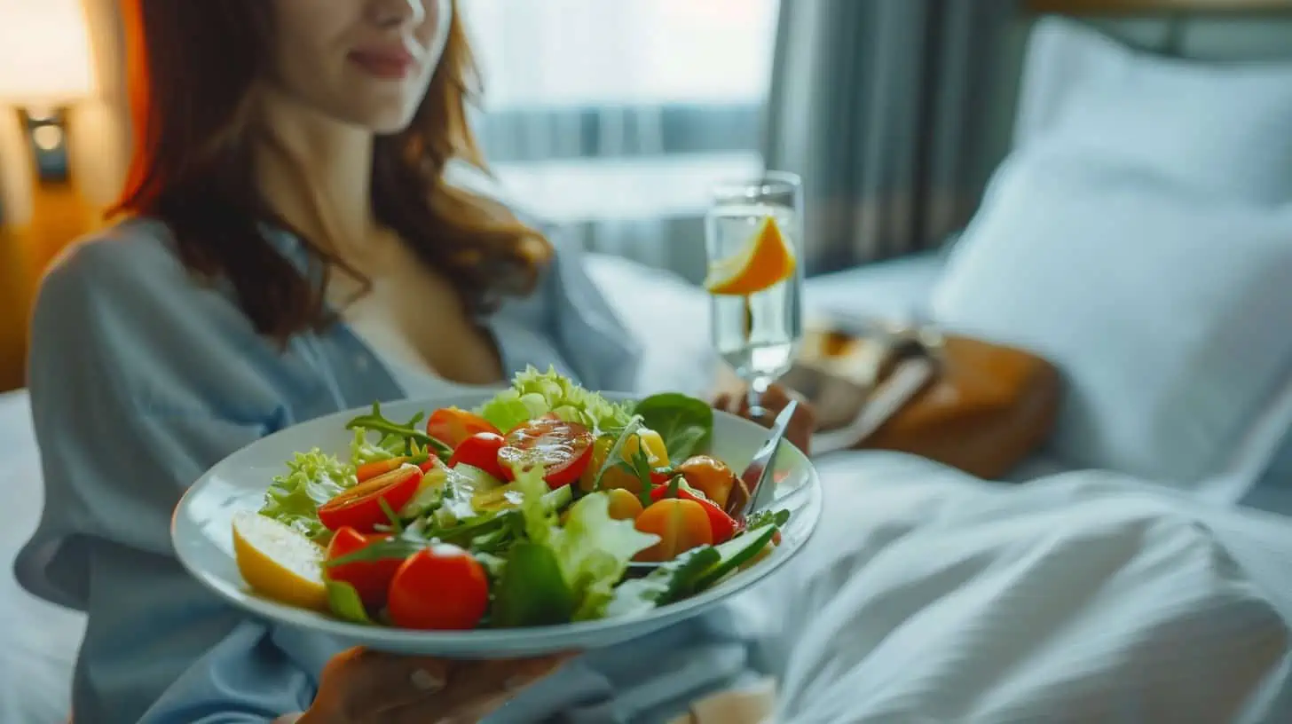 How to Eat Healthy While Staying in a Hotel 1