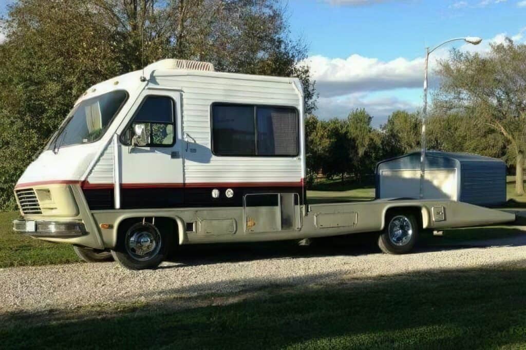 Weird Trucks Unleashed: The 54+ Most Outlandish Pickups Ever 29 Weird Trucks 27
