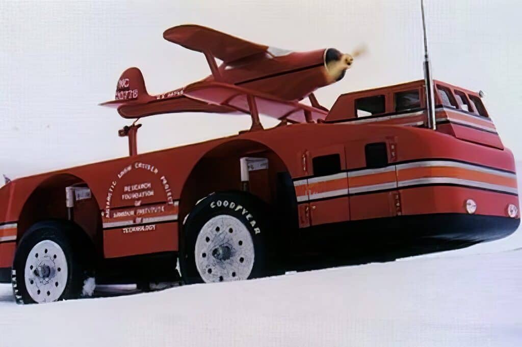 Weird Trucks Unleashed: The 54+ Most Outlandish Pickups Ever 40 Weird Trucks 38