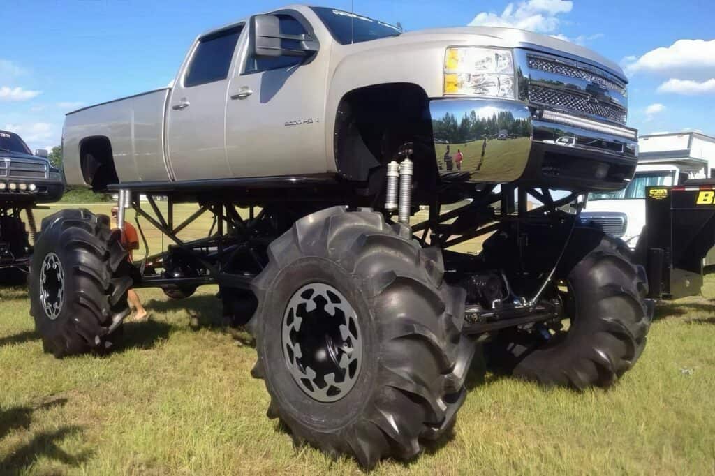Weird Trucks Unleashed: The 54+ Most Outlandish Pickups Ever 7 Weird Trucks 5