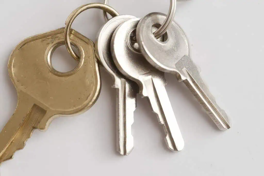 What Does a Safety Deposit Box Key Look Like? Discover Key Features & Types 8 What Does a Safety Deposit Box Key Look Like 4