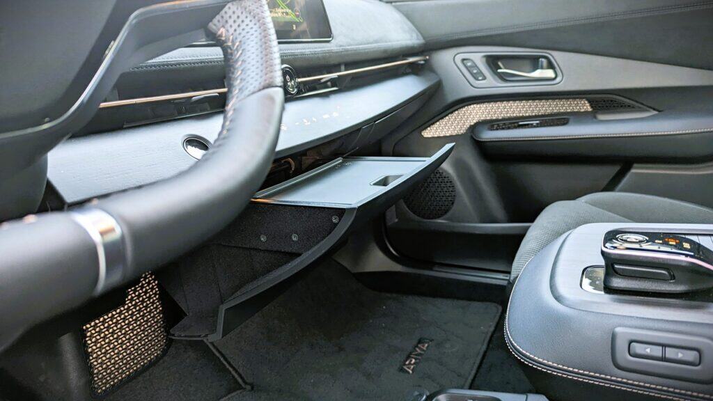 2024 Nissan Ariya Platinum+ E-Force Review 11 2024 Nissan Ariya Interior Review