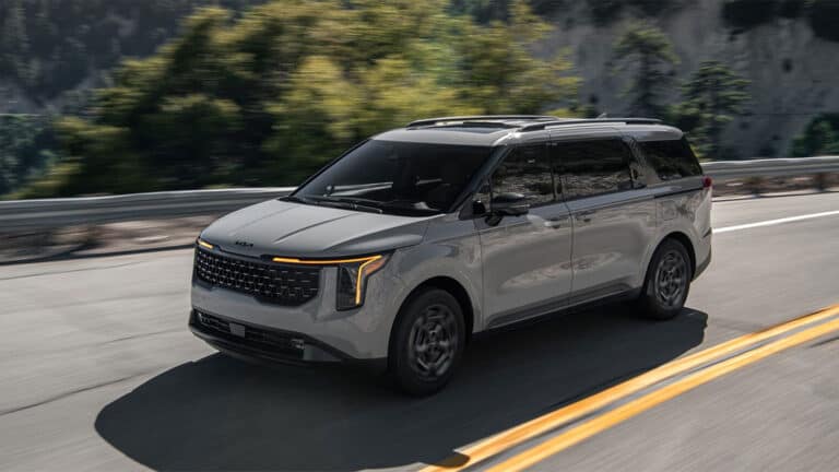 2025 Kia Carnival Review