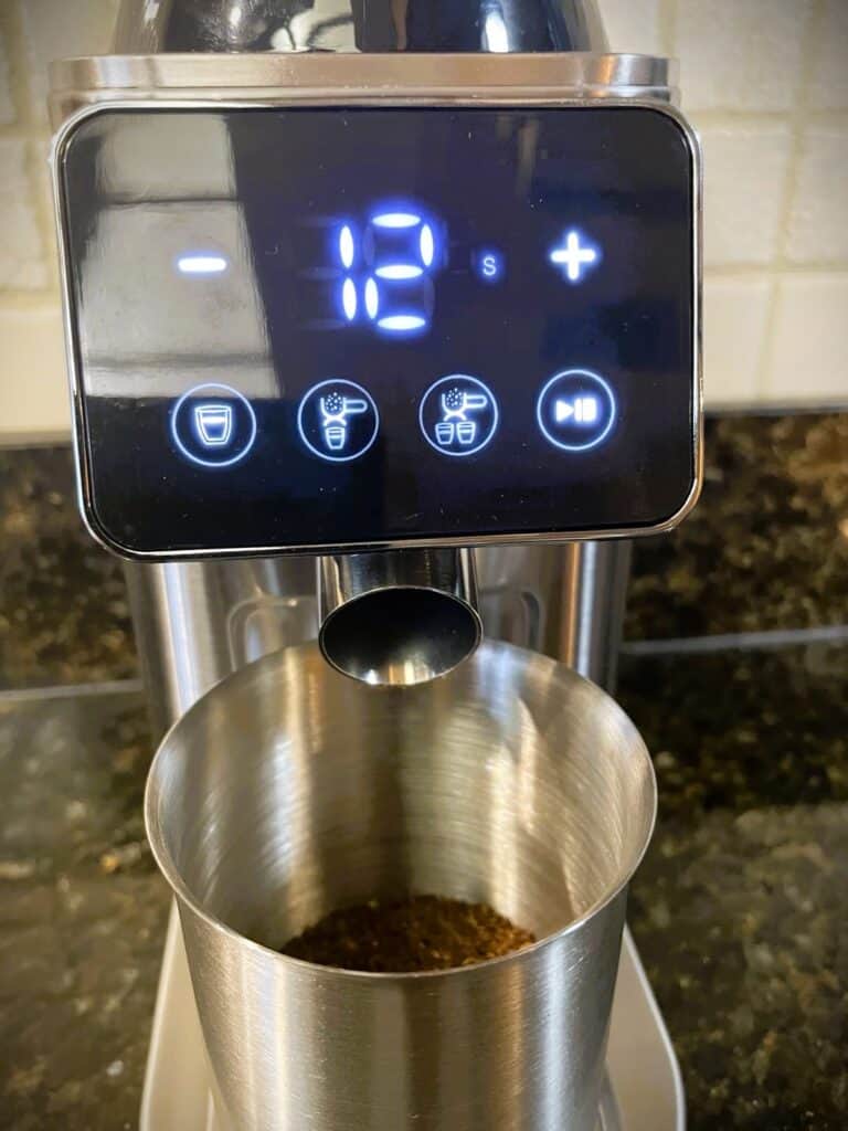 AMZCHEF Coffee Grinder Review 2 AMZCHEF Coffee Grinder Ground Coffee