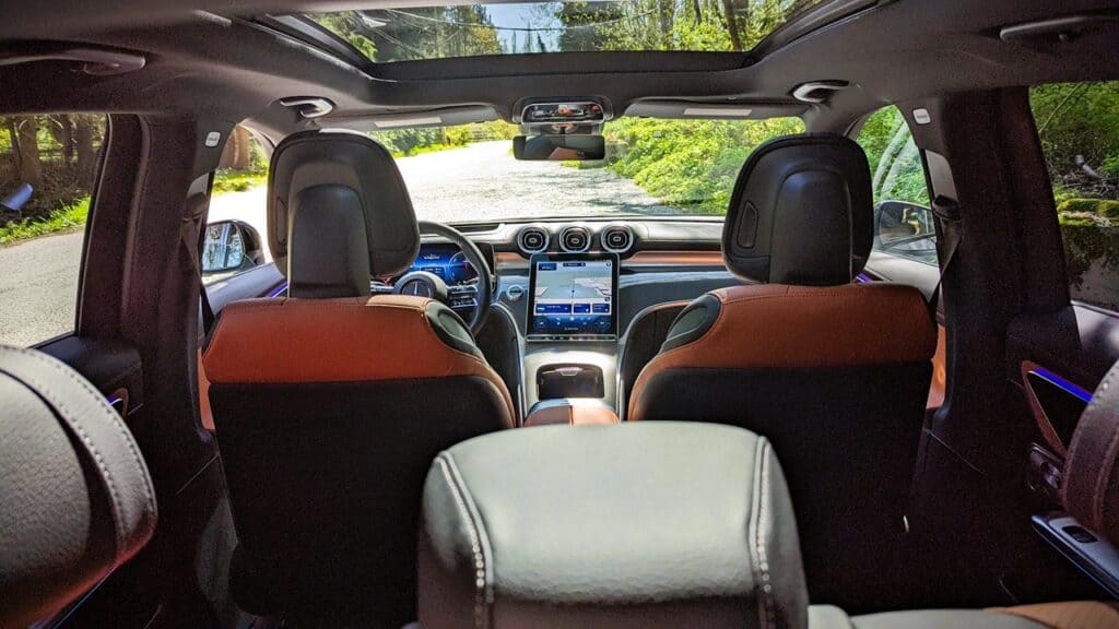 2025 Mercedes-Benz GLC 350e 4MATIC Review 16 2025 Mercedes Benz GLC 350e Interior Review