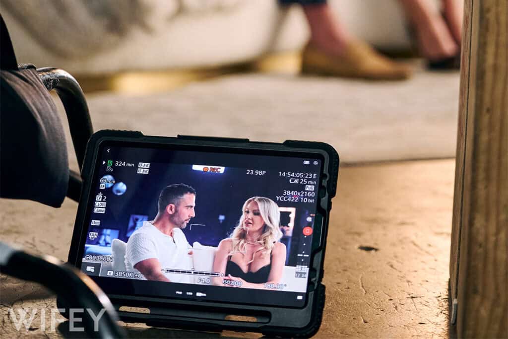 From Taboo to Trending – How Adult Content Is Helping Men Rethink Open Relationships 2 Hotwifing content