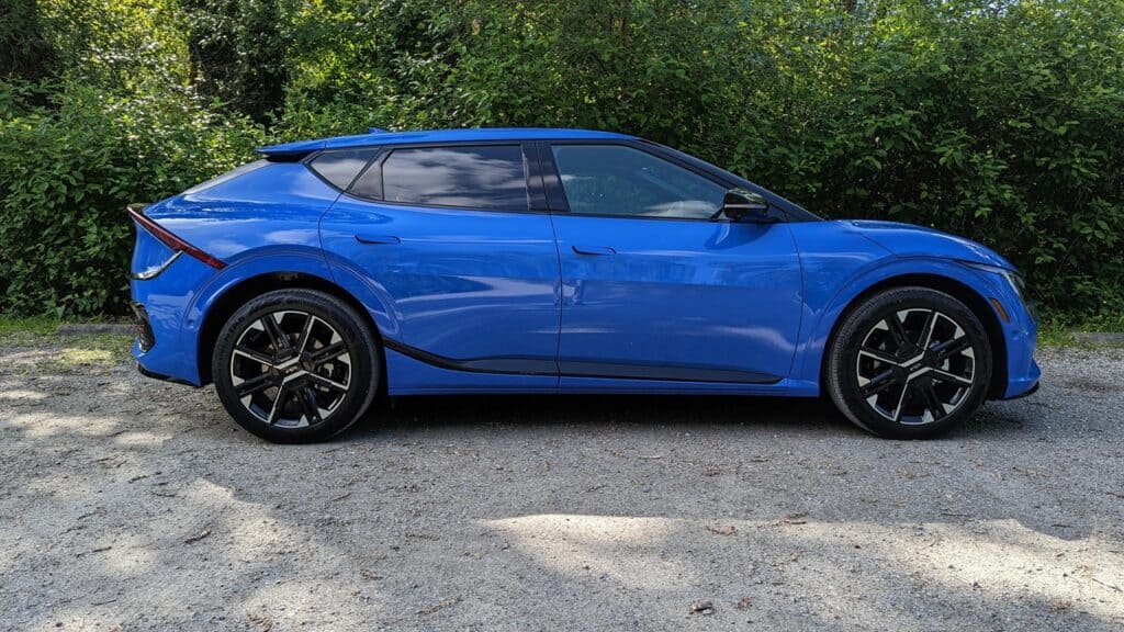 2025 Kia EV6 GT Line Side