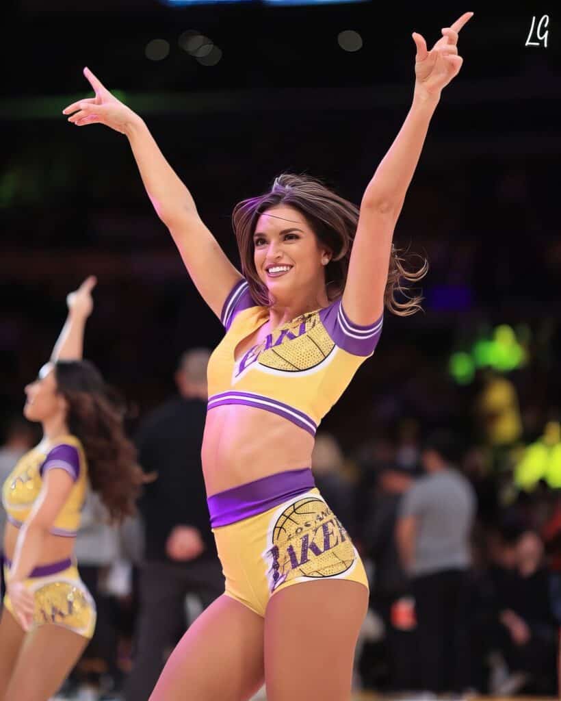 Hottest NBA Cheerleaders and Dancers 11