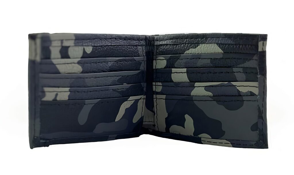 Stylish Shotgun Wallet for Him—A Collaboration by Deux Mains and Billy Billingham 3 Black camouflage wallet with multiple card slots and cash compartments, stylish and functional accessory for men's everyday use.