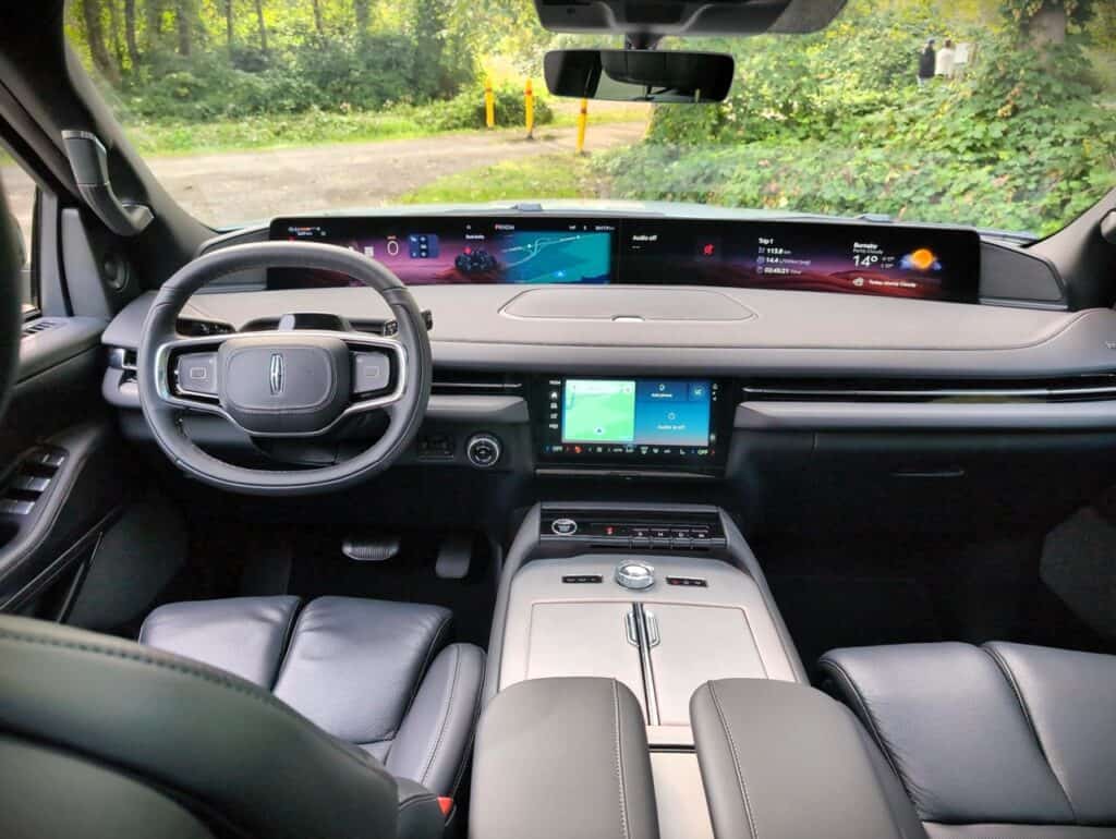 2025 Lincoln Navigator Reserve Review 3 Luxury vehicle interior with advanced digital dashboard and infotainment system, showcasing modern technology and sleek design, ideal for tech-savvy drivers seeking comfort and innovation.