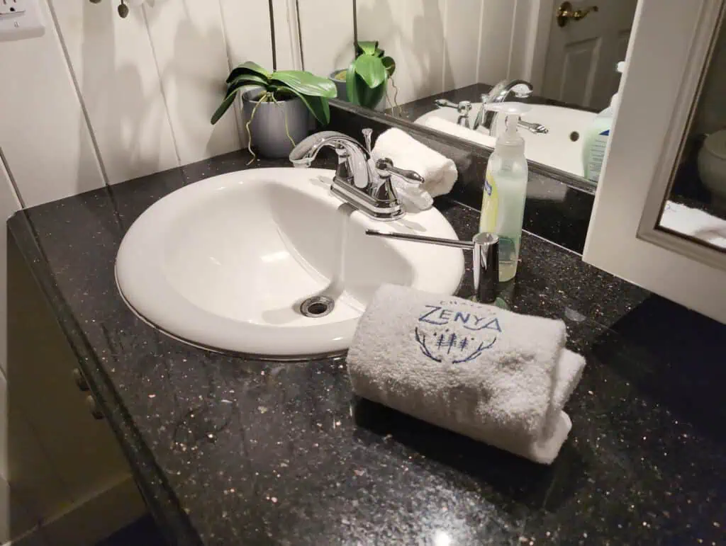 Review: Why Chalet Blue Jay is the Ultimate Guys' Getaway in Quebec 15 review chalet blue jay quebec 15