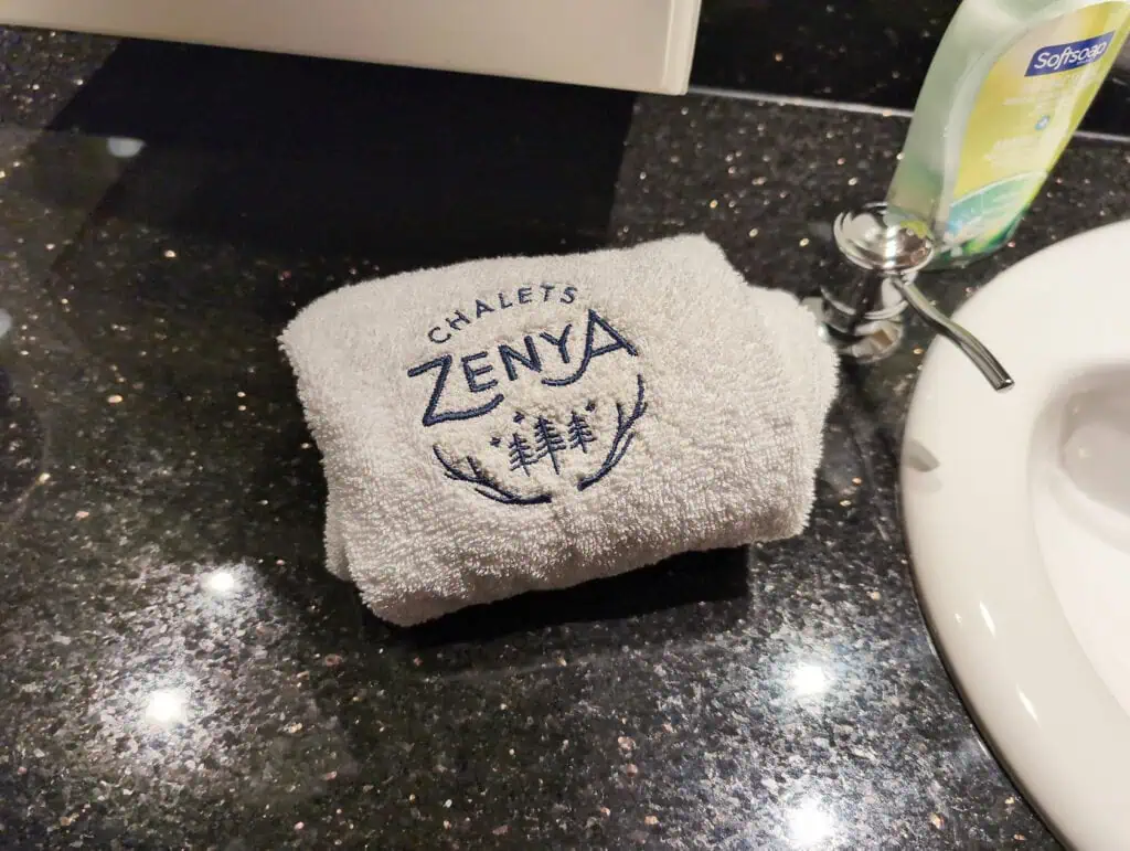 Review: Why Chalet Blue Jay is the Ultimate Guys' Getaway in Quebec 14 review chalet blue jay quebec 16