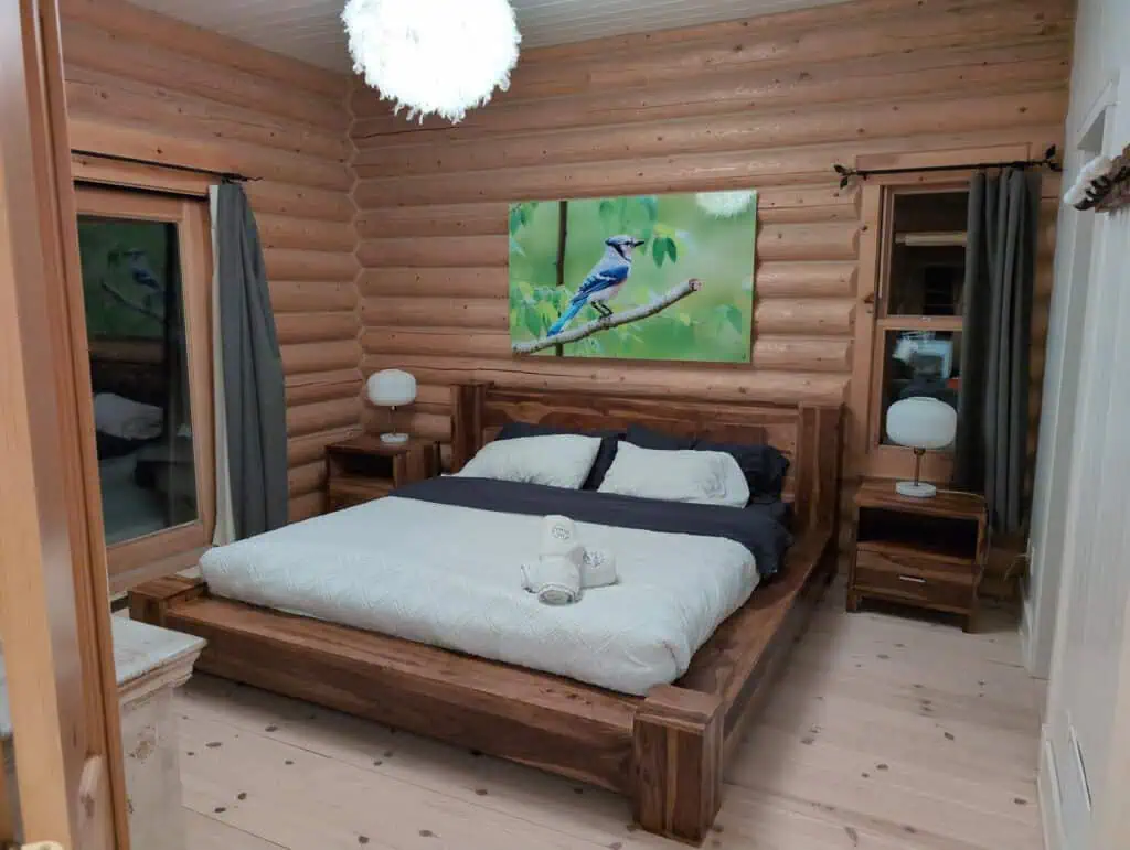 Review: Why Chalet Blue Jay is the Ultimate Guys' Getaway in Quebec 13 review chalet blue jay quebec 17