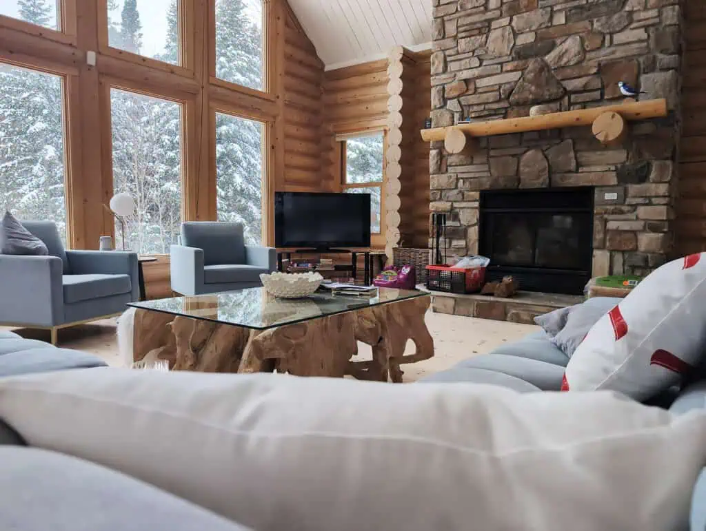Review: Why Chalet Blue Jay is the Ultimate Guys' Getaway in Quebec 5 review chalet blue jay quebec 7