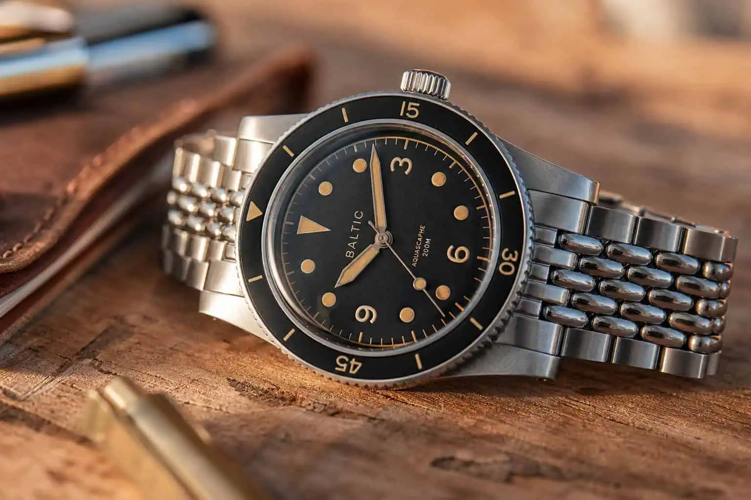Baltic Aquascaphe 39mm vintage-inspired diver watch with sapphire crystal and beads-of-rice bracelet under $600.