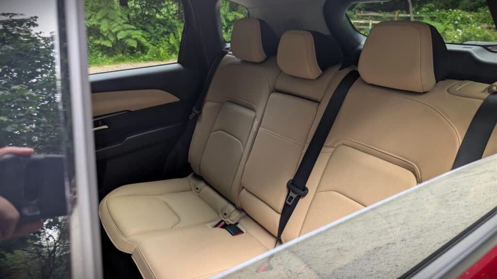 2026 Mazda CX-5 GT Review: More Space, Big Screen, But the Engine Disappoints 9 2026 Mazda CX 5 GT Rear Seat