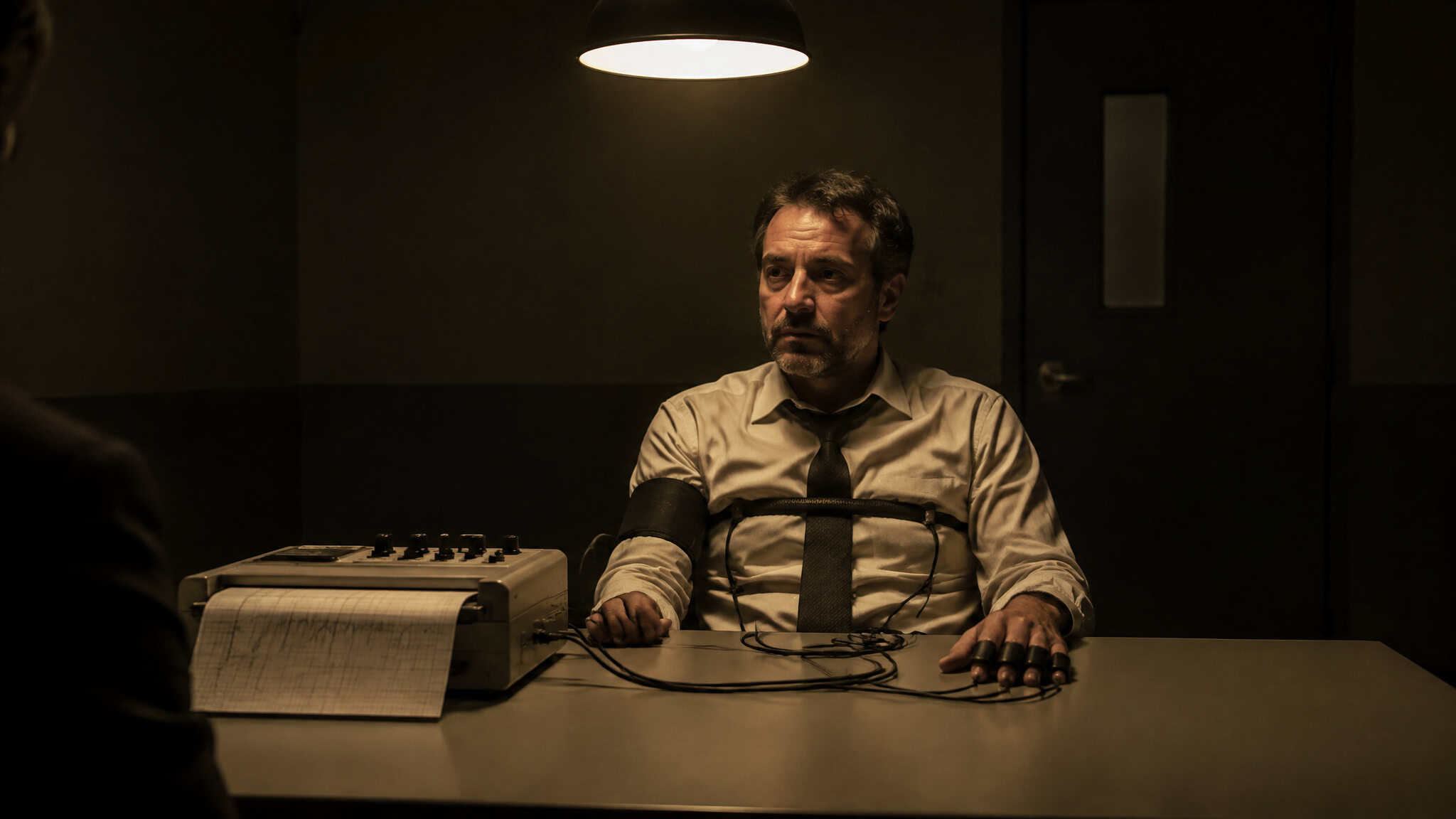 CIA Contractor Jobs: Pay ($130K–$200K+), Clearances, and the 3 Ways In 3 Full-scope polygraph session during CIA vetting, the step where candidates fail on candor